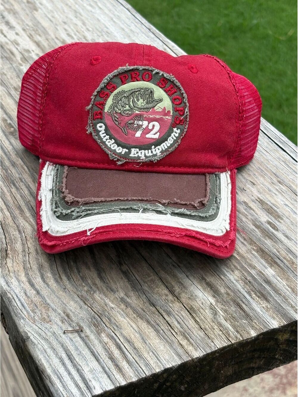 Bass Pro Shop Fishing Snap Back Hat